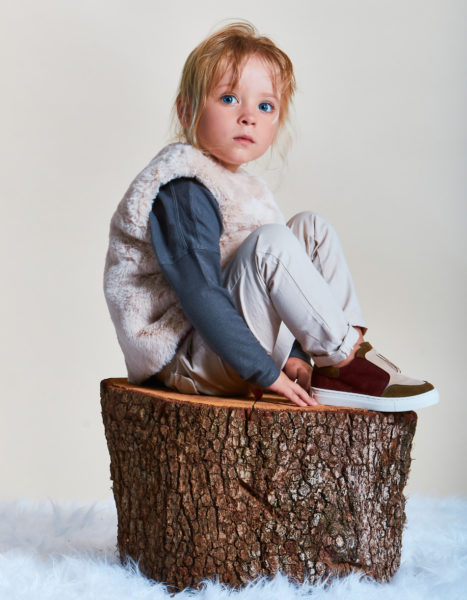 niña-calzada-con-tuyu